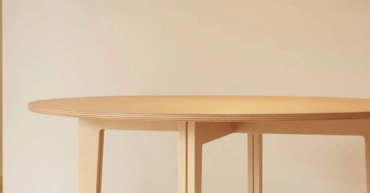 まるテーブル